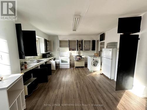 25 Mccamus Avenue, Kirkland Lake, ON - Indoor Photo Showing Laundry Room