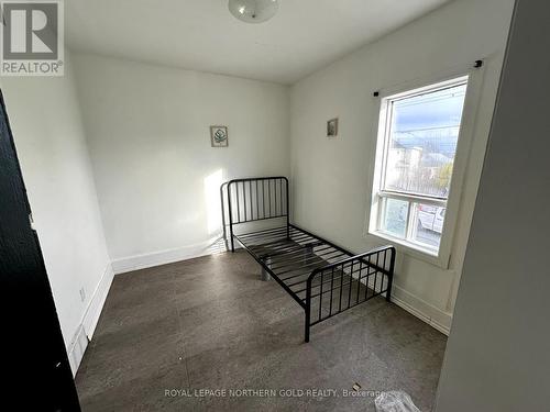 25 Mccamus Avenue, Kirkland Lake, ON - Indoor Photo Showing Other Room