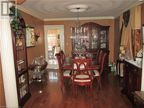 22 Resolute Drive, Hamilton, ON - Indoor Photo Showing Dining Room