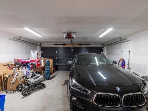 Garage - 722Z Rue Isola-Comtois, Sainte-Julie, QC - Indoor Photo Showing Garage