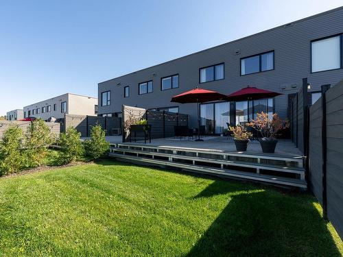 Back facade - 722Z Rue Isola-Comtois, Sainte-Julie, QC - Outdoor With Deck Patio Veranda