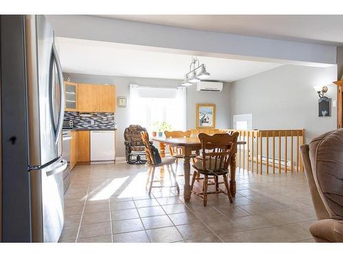 Vue d'ensemble - 465 138E Rue, Shawinigan, QC - Indoor Photo Showing Dining Room