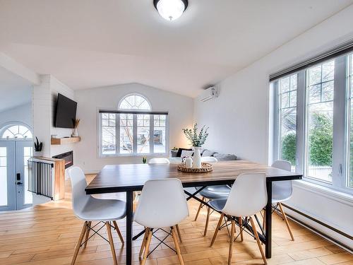 Dinette - 151 Rue Cherie, Lavaltrie, QC - Indoor Photo Showing Dining Room