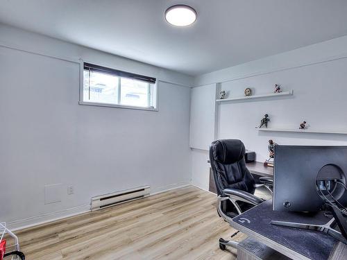 Bedroom - 151 Rue Cherie, Lavaltrie, QC - Indoor Photo Showing Office