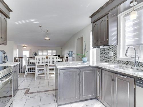 Kitchen - 282 Rue De Naples, Saint-Eustache, QC - Indoor Photo Showing Kitchen