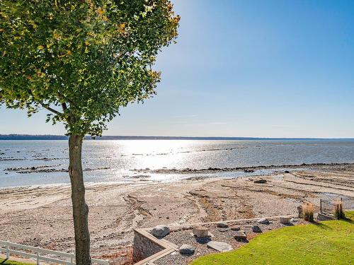 Water view - 833 Rue Vauquelin, Neuville, QC - Outdoor With Body Of Water With View