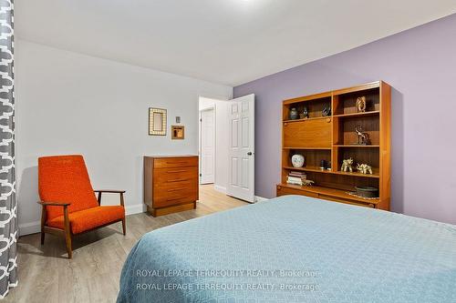 548 Hillside Dr, Trent Hills, ON - Indoor Photo Showing Bedroom