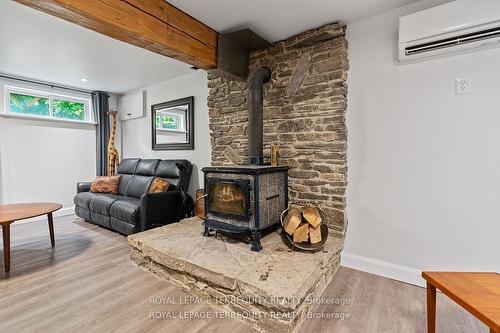 548 Hillside Dr, Trent Hills, ON - Indoor Photo Showing Living Room With Fireplace