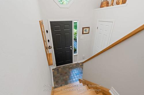 548 Hillside Dr, Trent Hills, ON - Indoor Photo Showing Other Room