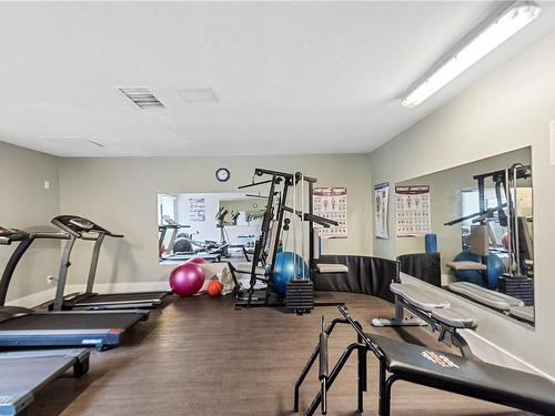 502-1630 Quadra St, Victoria, BC - Indoor Photo Showing Gym Room