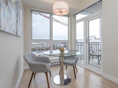 501-613 Herald St, Victoria, BC - Indoor Photo Showing Dining Room