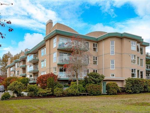 105-3009 Brittany Dr, Langford, BC - Outdoor With Balcony With Facade