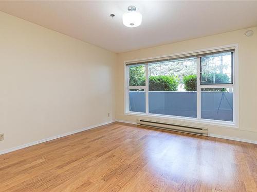 105-3009 Brittany Dr, Langford, BC - Indoor Photo Showing Other Room