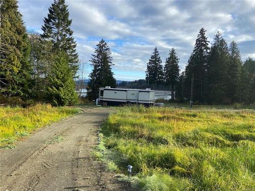 8460 Penny Lane, Fanny Bay, BC 