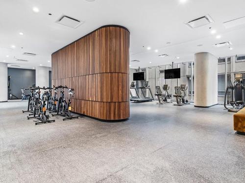 Exercise room - 3203-1205 Place Phillips, Montréal (Ville-Marie), QC - Indoor Photo Showing Gym Room