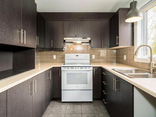 Cuisine - 166 Rue Savary, Saint-Raymond, QC - Indoor Photo Showing Kitchen With Double Sink