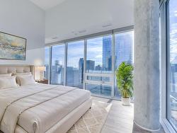 Master bedroom - 