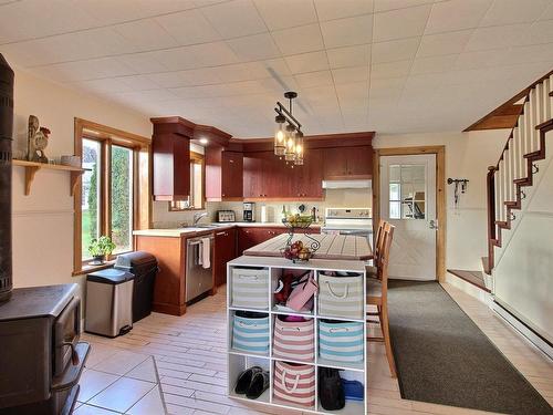 Kitchen - 2985 Boul. Malcolm-Fraser, La Malbaie, QC - Indoor Photo Showing Kitchen