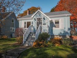 3 Brightwood Avenue  Dartmouth, NS B3A 2X1