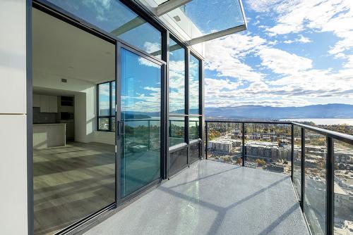 3002-1488 Bertram Street, Kelowna, BC - Outdoor With View With Exterior