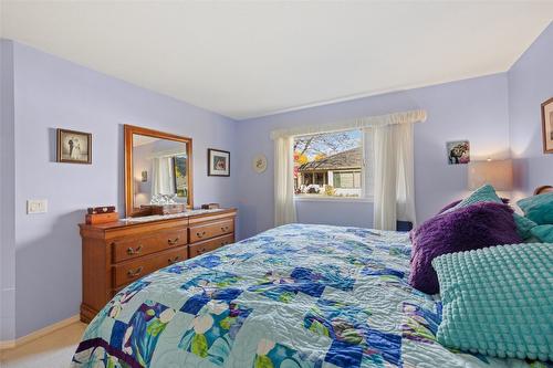 66-615 Glenmeadows Road, Kelowna, BC - Indoor Photo Showing Bedroom