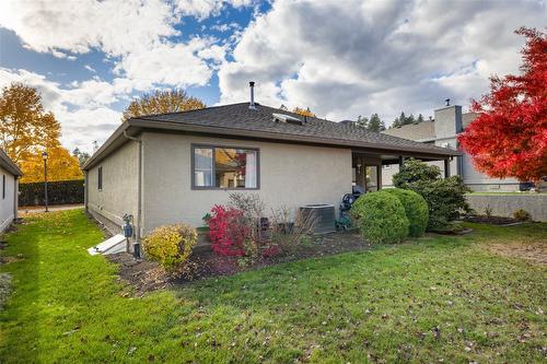 66-615 Glenmeadows Road, Kelowna, BC - Outdoor