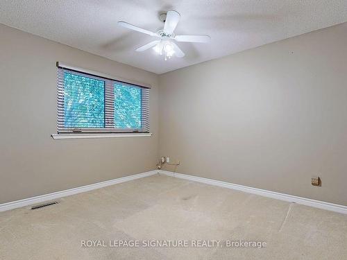 22 Linton Crt, Markham, ON - Indoor Photo Showing Other Room