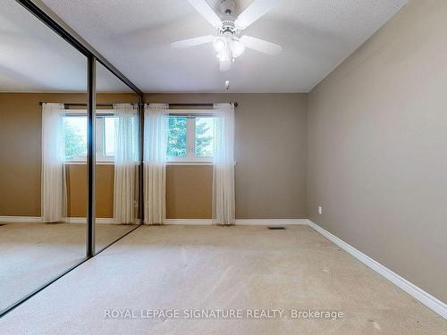 22 Linton Crt, Markham, ON - Indoor Photo Showing Other Room