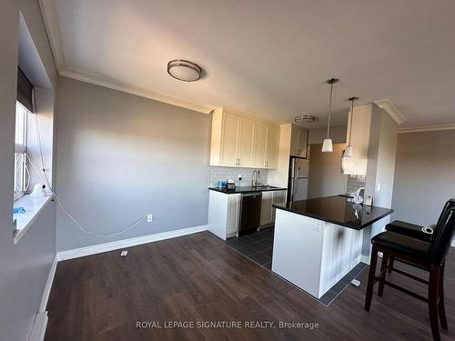 602-350 Concession St, Hamilton, ON - Indoor Photo Showing Kitchen