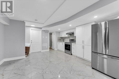 22 Sleeth Street, Brantford, ON - Indoor Photo Showing Kitchen