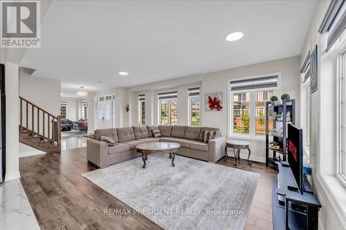 22 Sleeth Street, Brantford, ON - Indoor Photo Showing Living Room