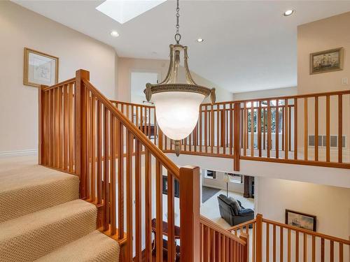 4252 Oakview Close, Saanich, BC 