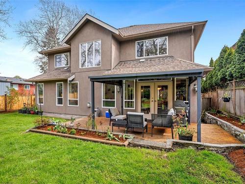 4252 Oakview Close, Saanich, BC 