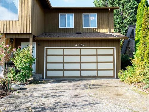 4324 Parkridge Crt, Saanich, BC 