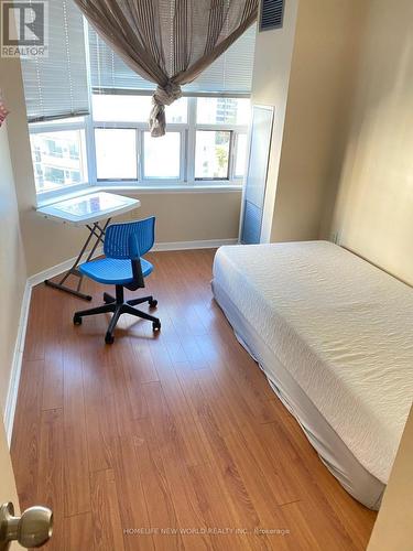 901 - 25 Maitland Street, Toronto, ON - Indoor Photo Showing Bedroom