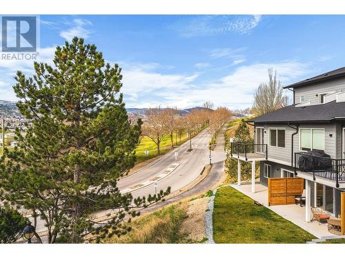 128 River Gate  Drive, Kamloops, BC - Outdoor