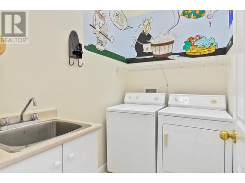 650 Harrington Road Unit# 25, Kamloops, BC - Indoor Photo Showing Laundry Room