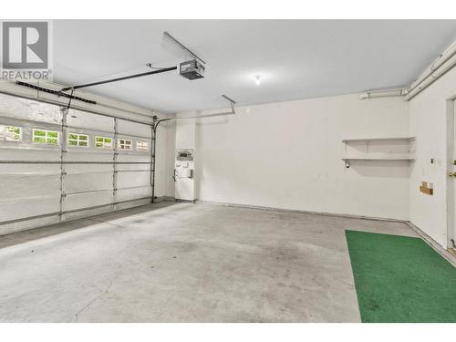 650 Harrington Road Unit# 25, Kamloops, BC - Indoor Photo Showing Garage