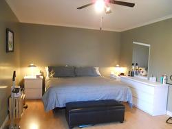 Master bedroom - 