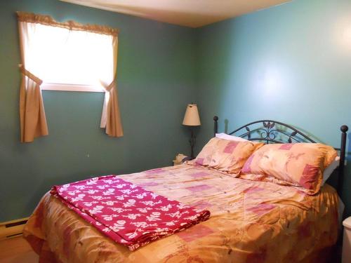 Bedroom - 285 Rue Des Mouettes, Rimouski, QC - Indoor Photo Showing Bedroom