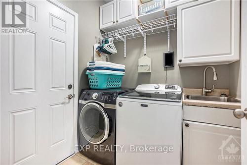 6912 Mary Anne Drive, Ottawa, ON - Indoor Photo Showing Laundry Room