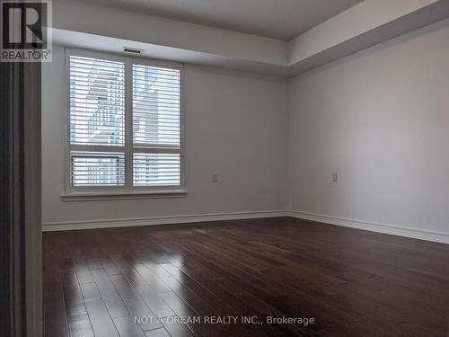 416 - 872 Sheppard Avenue W, Toronto, ON - Indoor Photo Showing Other Room