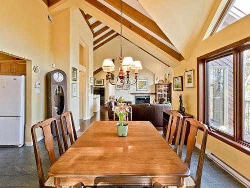 Dining room - 195 Rue Du Pré, Eastman, QC - Indoor Photo Showing Dining Room