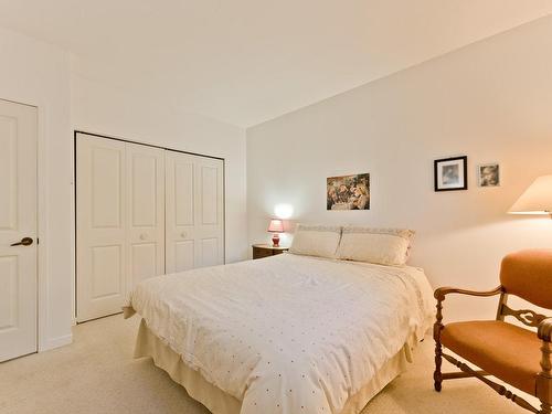 Bedroom - 195 Rue Du Pré, Eastman, QC - Indoor Photo Showing Bedroom