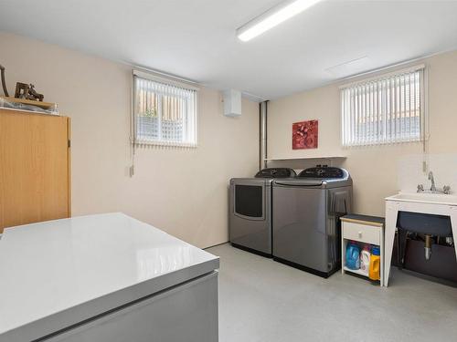 Laundry room - 5590  - 5600 Av. De Gaulle, Québec (Charlesbourg), QC - Indoor Photo Showing Laundry Room