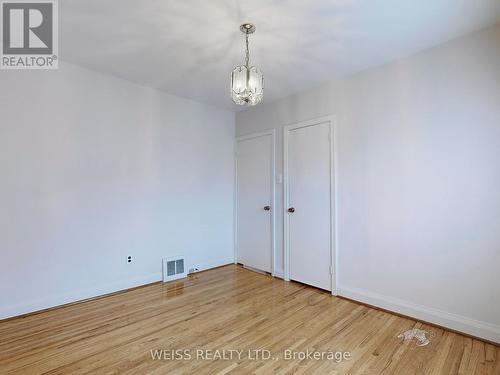 39 Savona Drive, Toronto, ON - Indoor Photo Showing Other Room