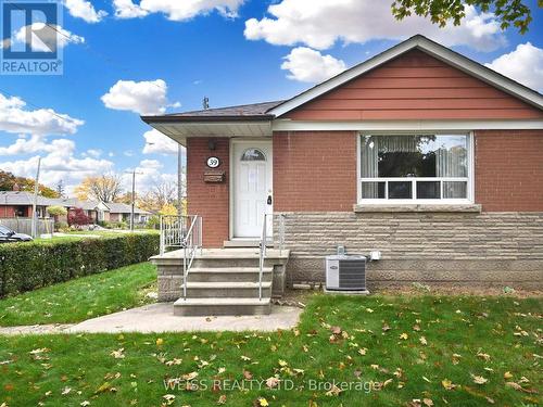 39 Savona Drive, Toronto, ON - Outdoor