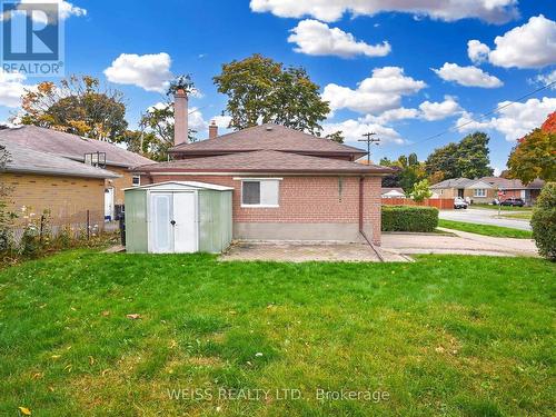 39 Savona Drive, Toronto, ON - Outdoor