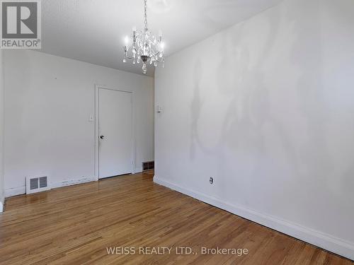 39 Savona Drive, Toronto, ON - Indoor Photo Showing Other Room