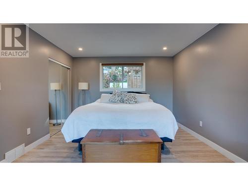 536 Grouse Road, Vernon, BC - Indoor Photo Showing Bedroom